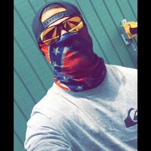 Meet your Posher, Niko